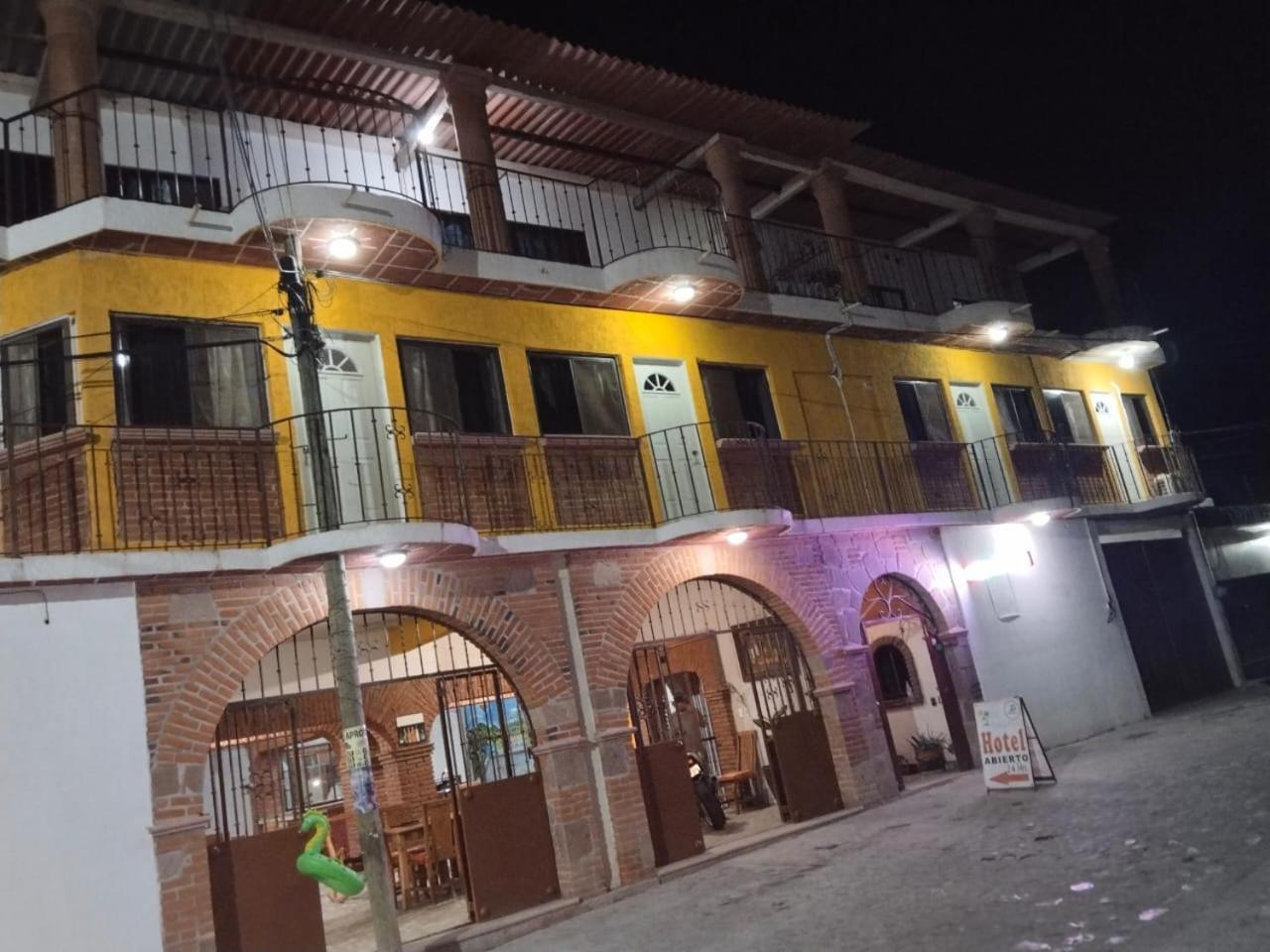Hotel La Laguna Tequesquitengo Zewnętrze zdjęcie